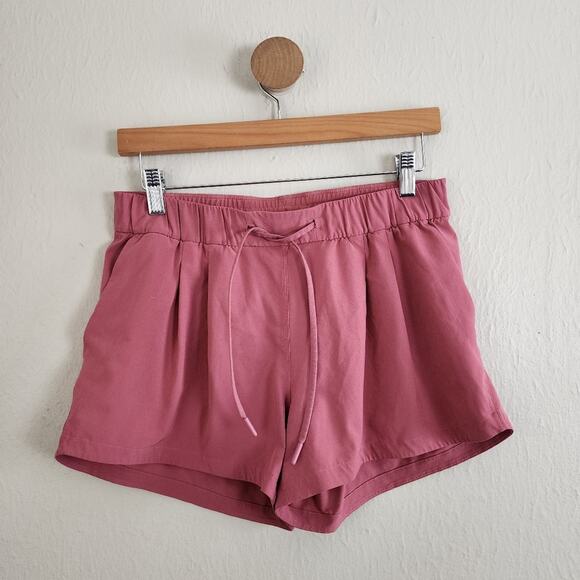 Lululemon Stroll At Sundown Short 3" Cherry Tint Swift Fabric Drawcord (6) - Picture 1 of 10
